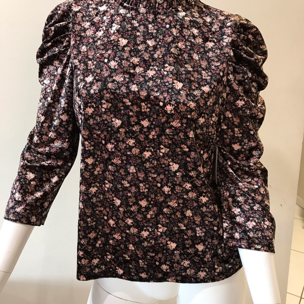 CeCe Women’s Velvet Top/black/multi/size 1X/nwt - Picture 2 of 14